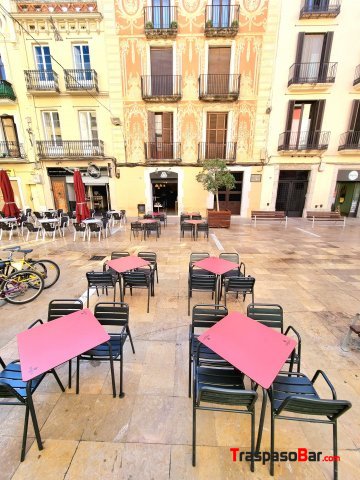 TRASPASO BAR/RESTAURANTE - CENTREVILA