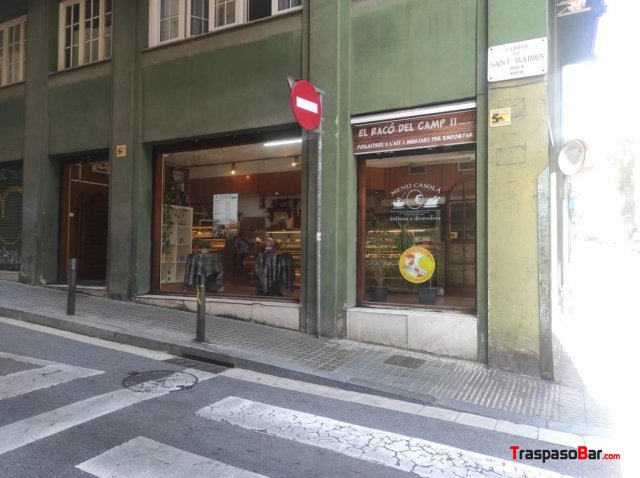 Se TRASPASA establecimiento en Sant Gervasi
