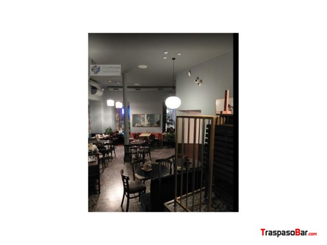 Traspaso de Excelente Bar 110m² en zona Centro