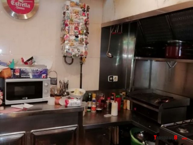 Se vende bar en mercado