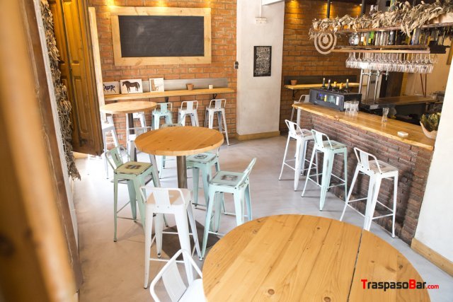 Se traspaso restaurante totalmente reformado 