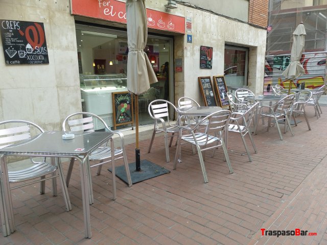 Cafetería en perfecto estado (precio negociable) 