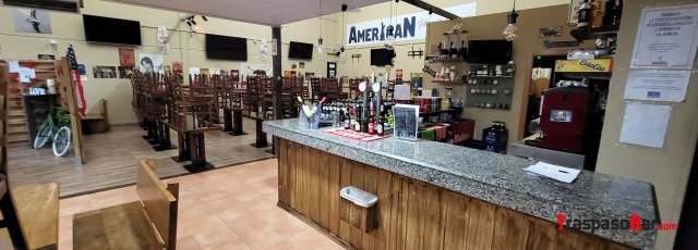 TRASPASO RESTAURANTE CON MEGA PARQUE DE BOLAS