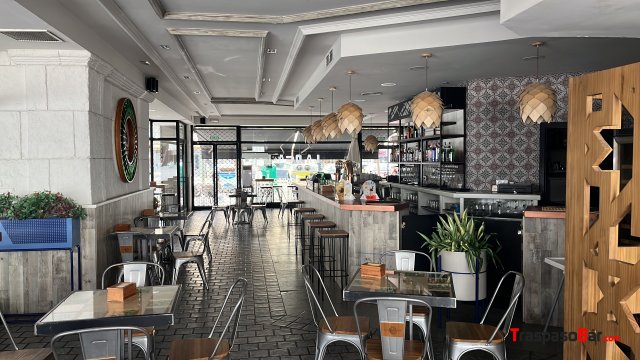 SE TRASPASA BAR CAFETERIA 