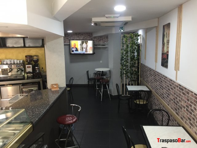 Traspaso bar restaurante en carabanchel 
