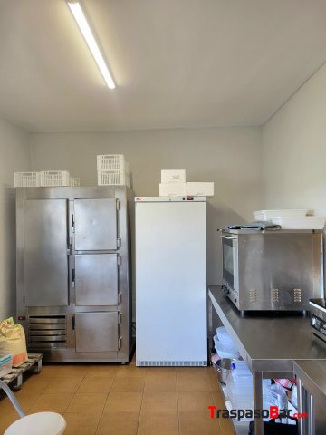 TRASPASO LOCAL COMERCIAL LLIVIA