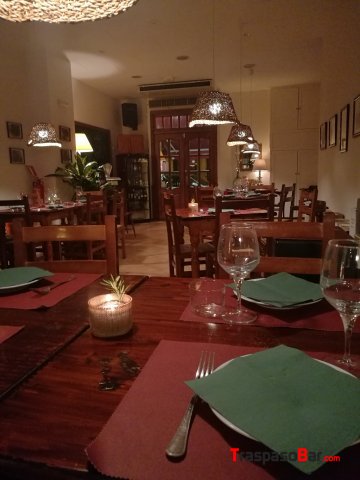 restaurante en canovas
