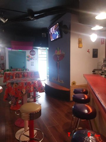 Bar en zona alta 