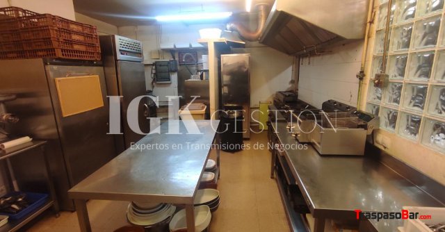 Traspaso Negocio de restauración con terraza