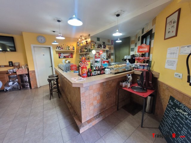 ¡¡OPORTUNIDAD!!! TRASPASO BAR EN EL GUINARDO