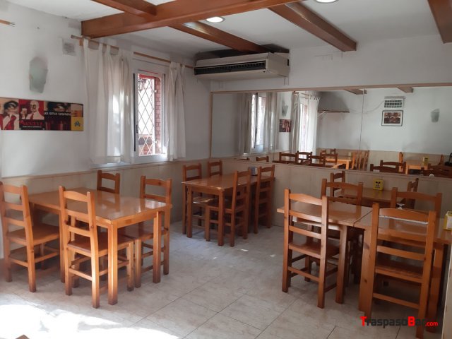 TRASPASO RESTAURANTE BARRIO EL CLOT-CAMP DE L'ARPA