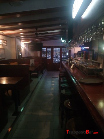 TRASPASO CAFETERIA EN LA ZONA UNIVERSITARIA !