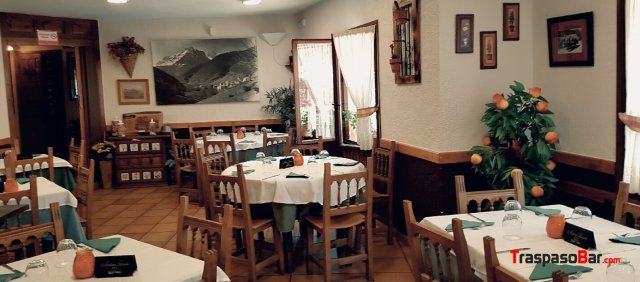 TRASPASO BAR / RESTAURANTE EN ABASTOS