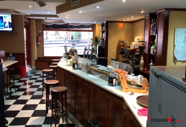 Traspaso Bar 140m² en zona Nuevos Ministerios