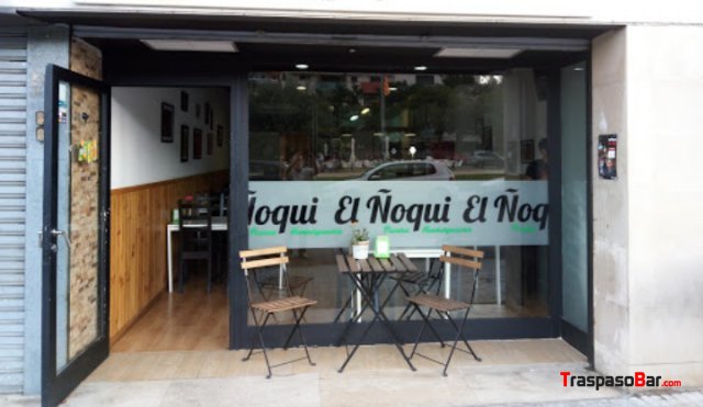 Se traspasa Pizzeria/ Hamburgueseria en Molins de 