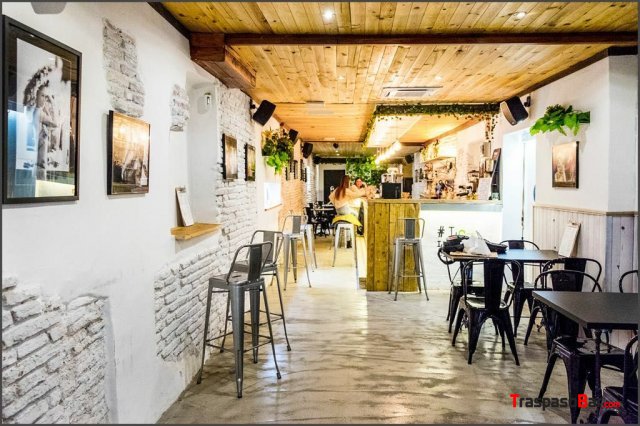 Se traspasa bar cerca del Mercado Central
