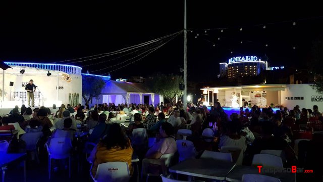 Traspaso Restaurant Show Primera linea de mar