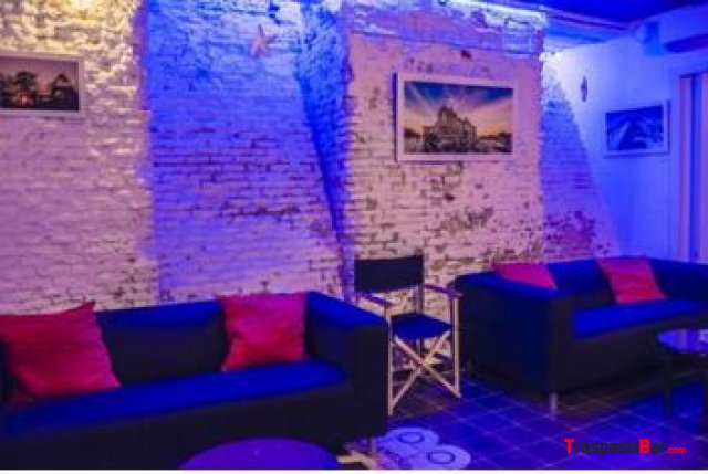 Traspaso Bar 140m²  sin s/h en zona Malasaña