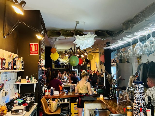 Luxury bar - cafe 