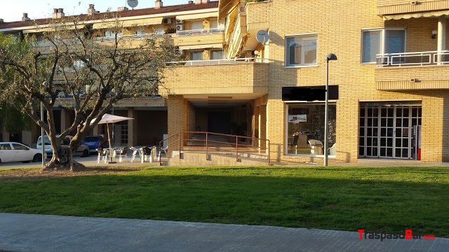 se traspasa panaderia/cafeteria