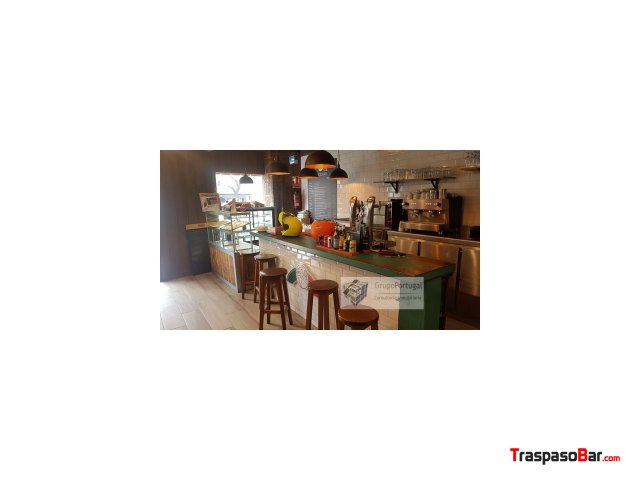 Traspaso Bar Restaurante 140m² en dos plantas y te