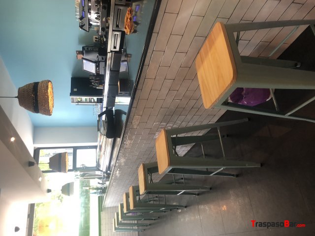 SE TRASPASA RESTAURANTE