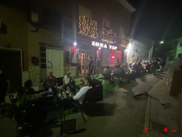Bar de copas y tapas 