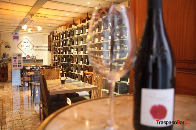 Bonito wine bar en el casco antiguo de Palma