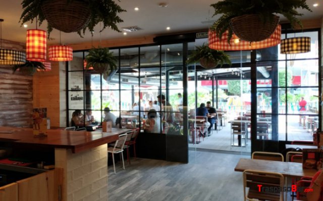 Traspaso restaurante franquicia centro comercial