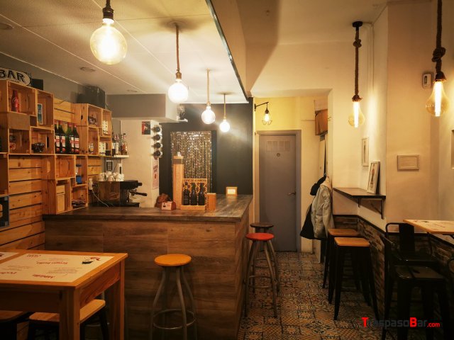 Precioso bar en traspaso