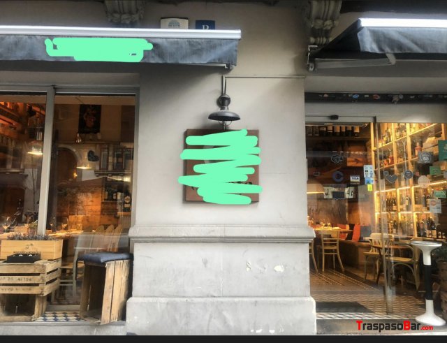 Restaurante en traspaso con terraza en Eixample 