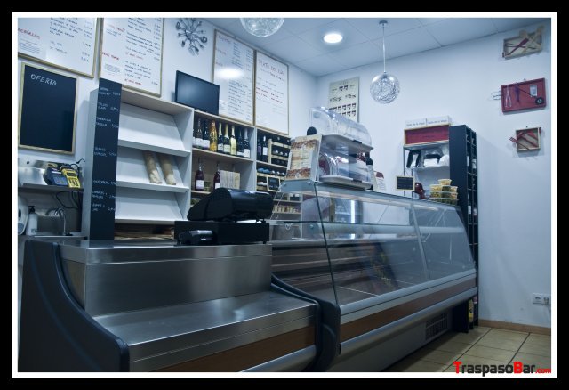 Take Away & Delivery